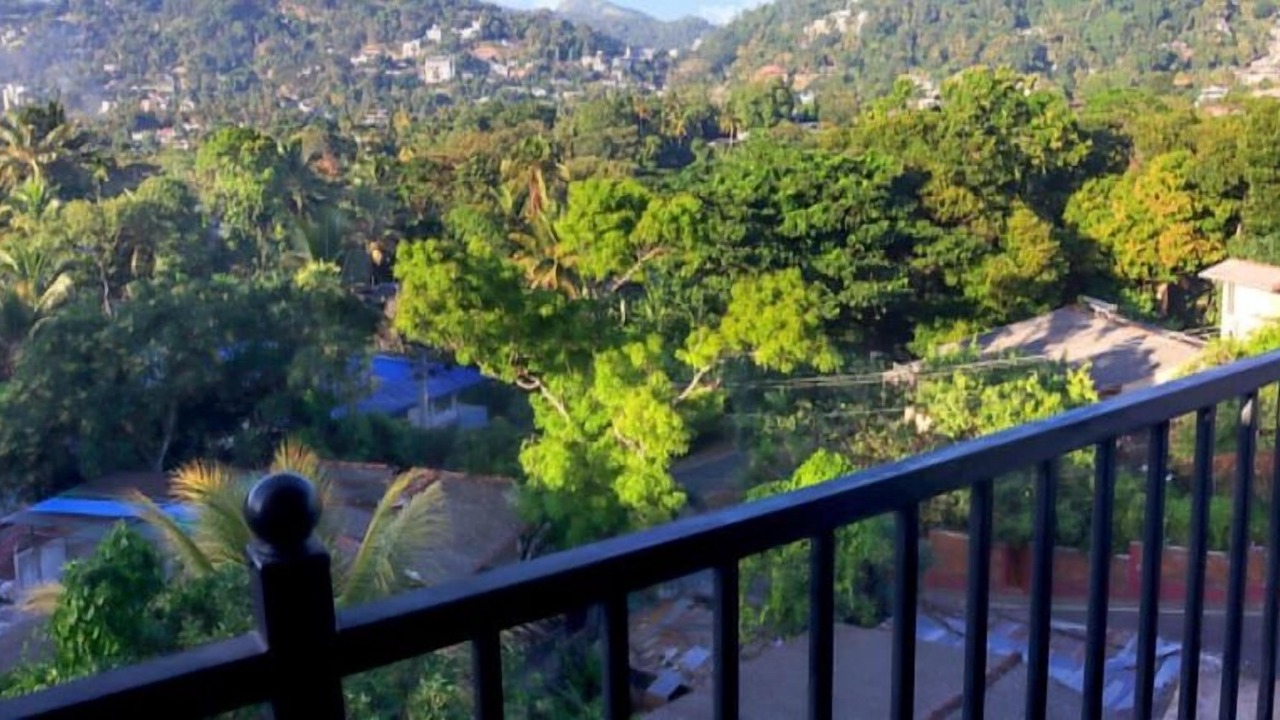 Photo of Bedroom in Sirimalwatta