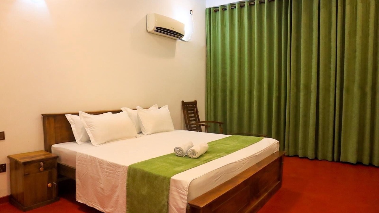 Photo of Bedroom in Sirimalwatta