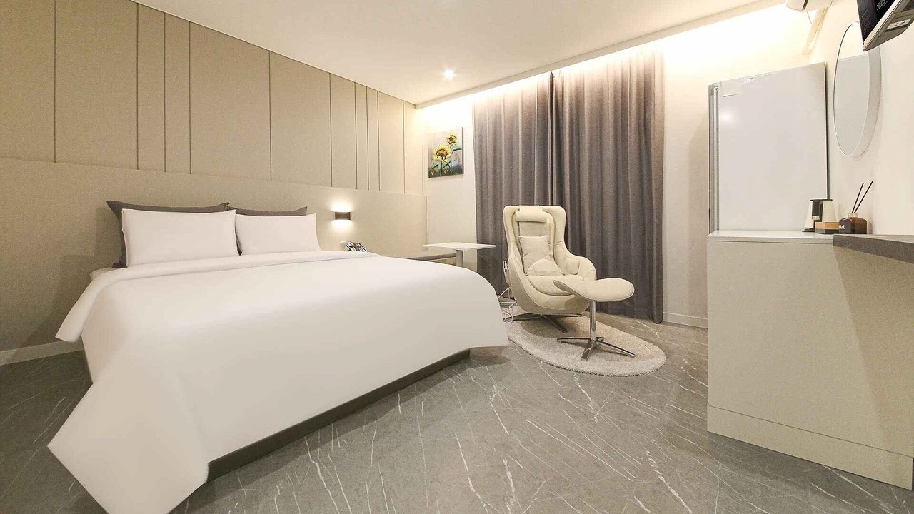 Photo of Bedroom in Kwangsu