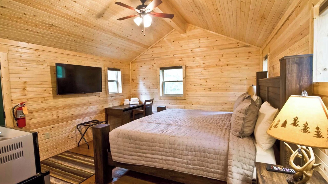 Photo of Bedroom in Victor
