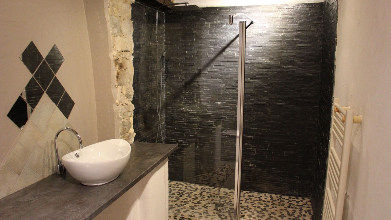 Photo of Bathroom in Saint-Jean-d'Alcapies
