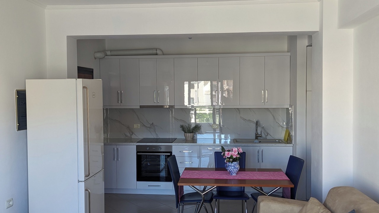 Photo of Livingroom in Qender