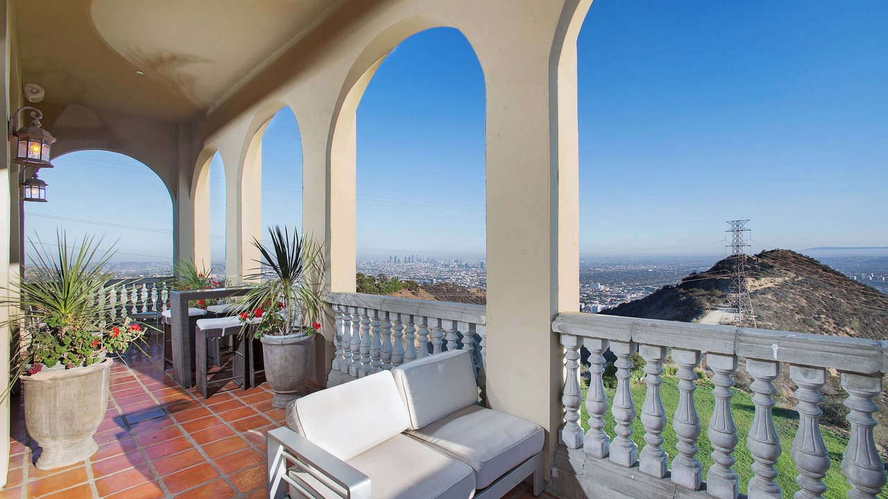 Photo of Outdoor in Hollywood Hills