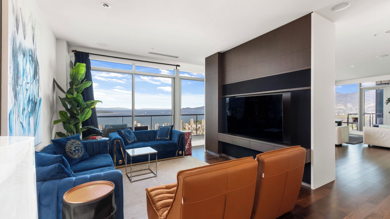 Photo of Livingroom in Coal Harbour