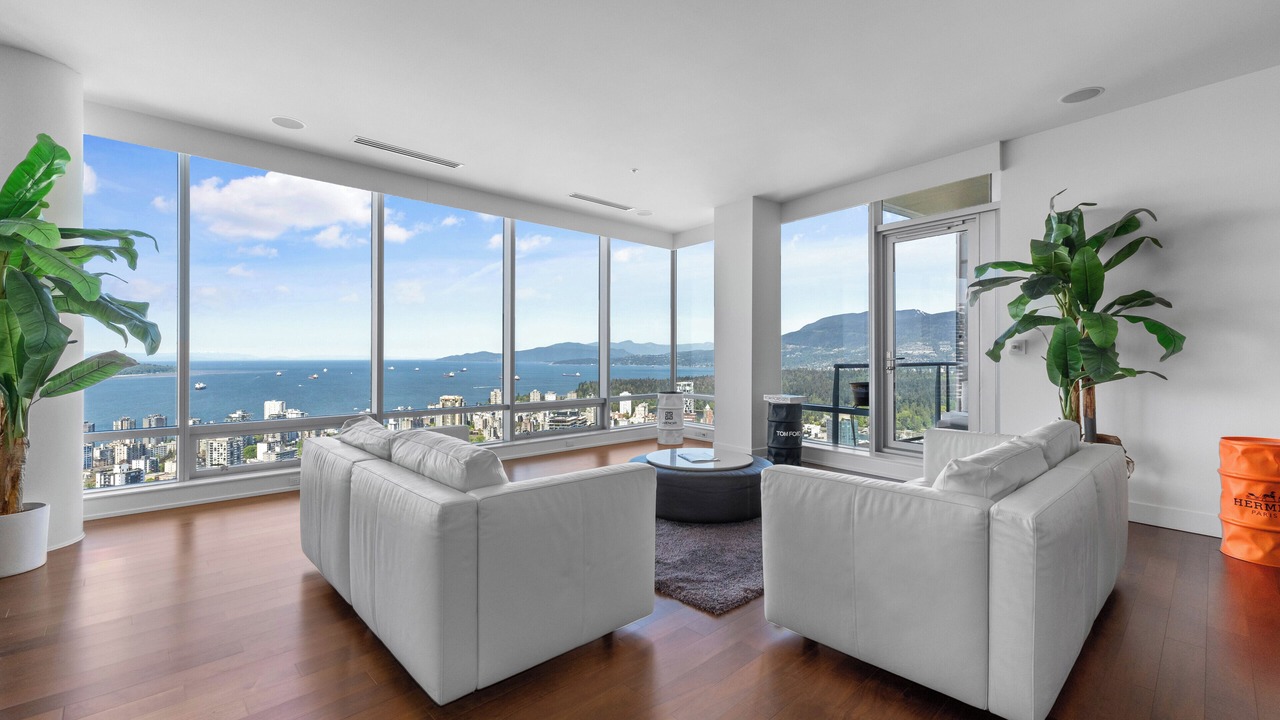 Photo of Livingroom in Coal Harbour