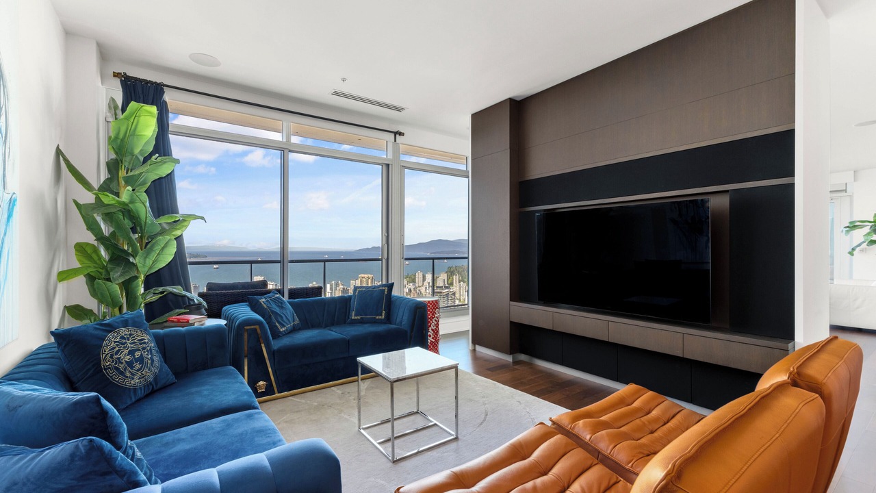 Photo of Livingroom in Coal Harbour
