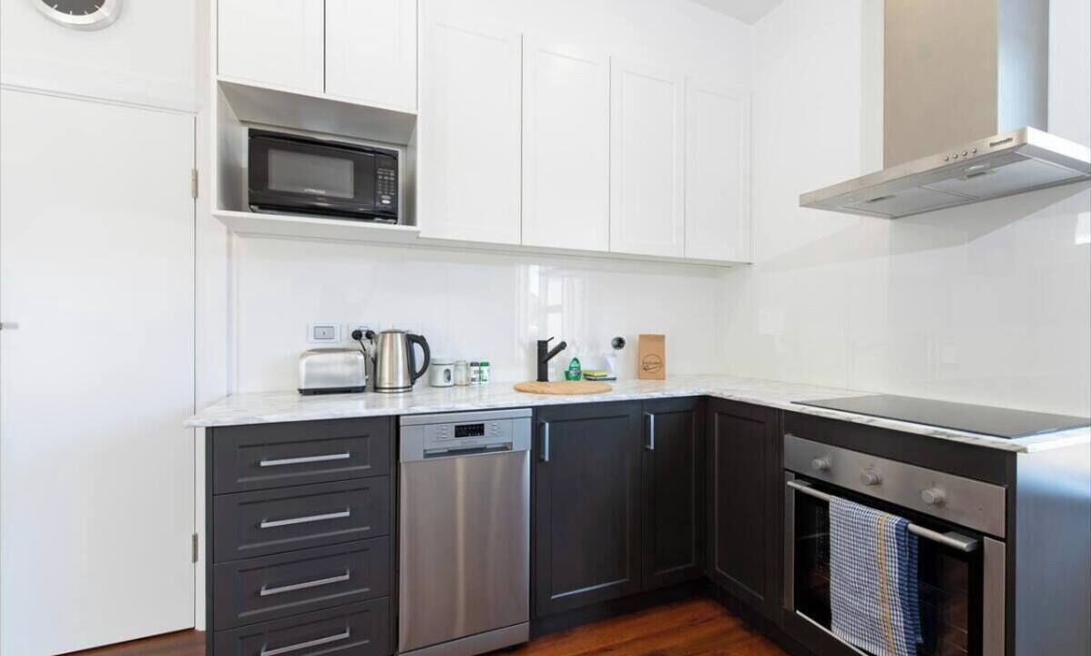Photo of Kitchen in Largs Bay
