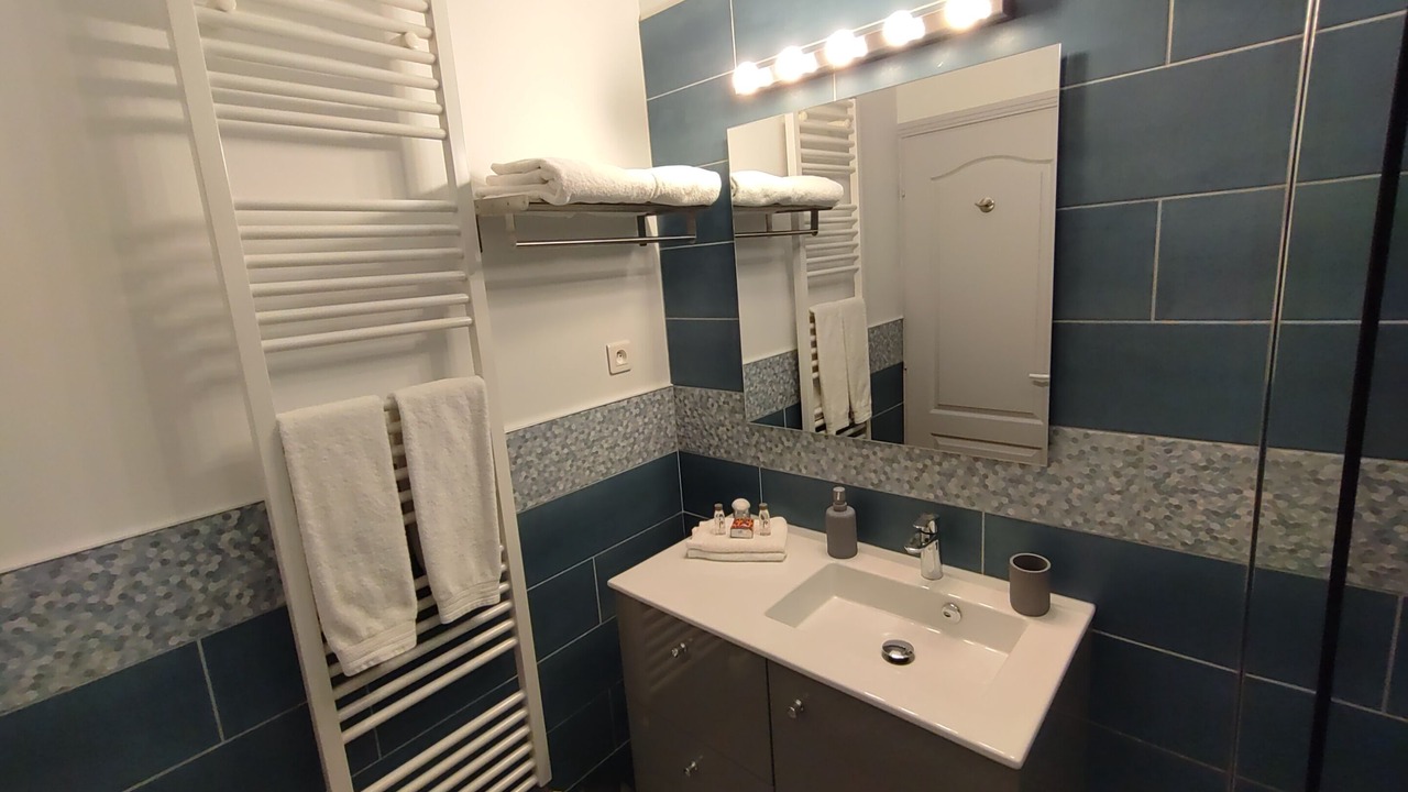 Photo of Bathroom in Saint-Bruno - Saint-Victor