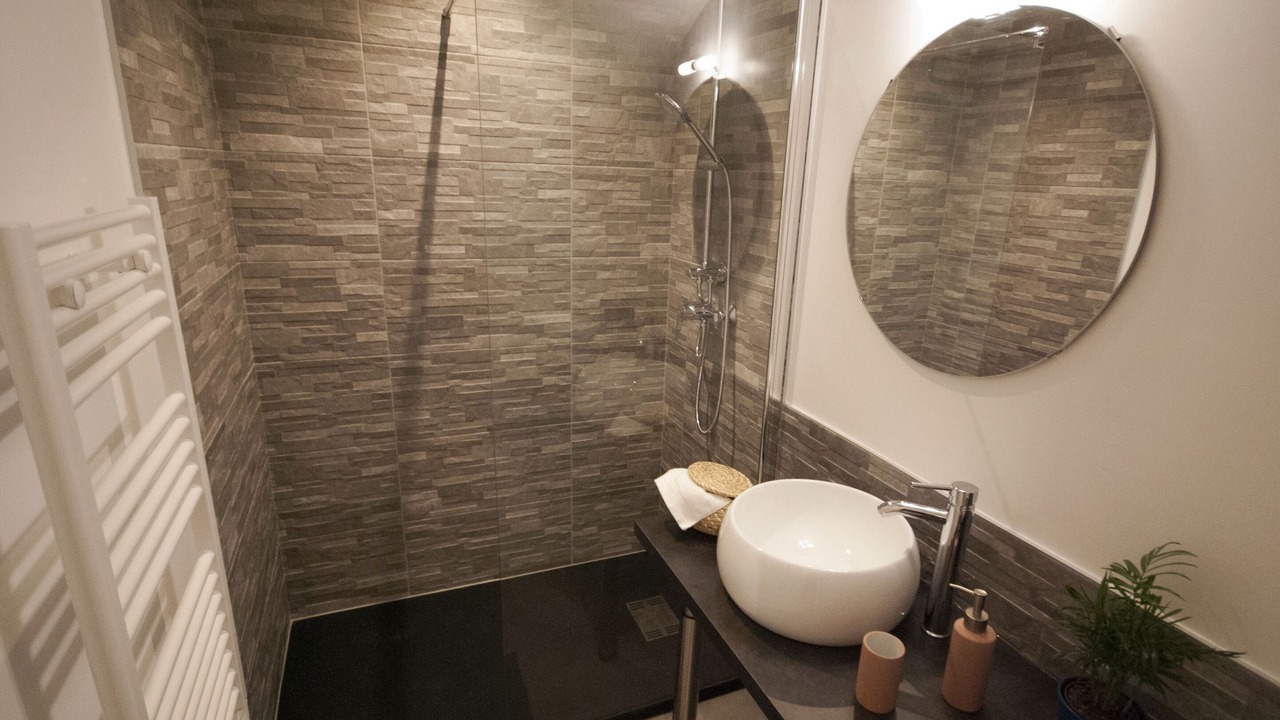 Photo of Bathroom in Saint-Bruno - Saint-Victor