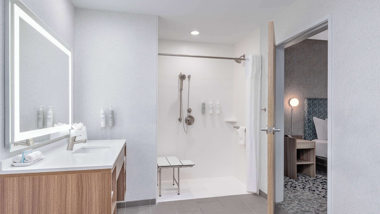 Photo of Bathroom in West Dallas