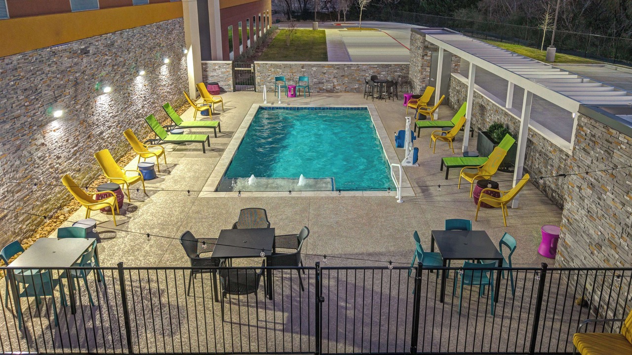 Photo of Outdoor in West Dallas