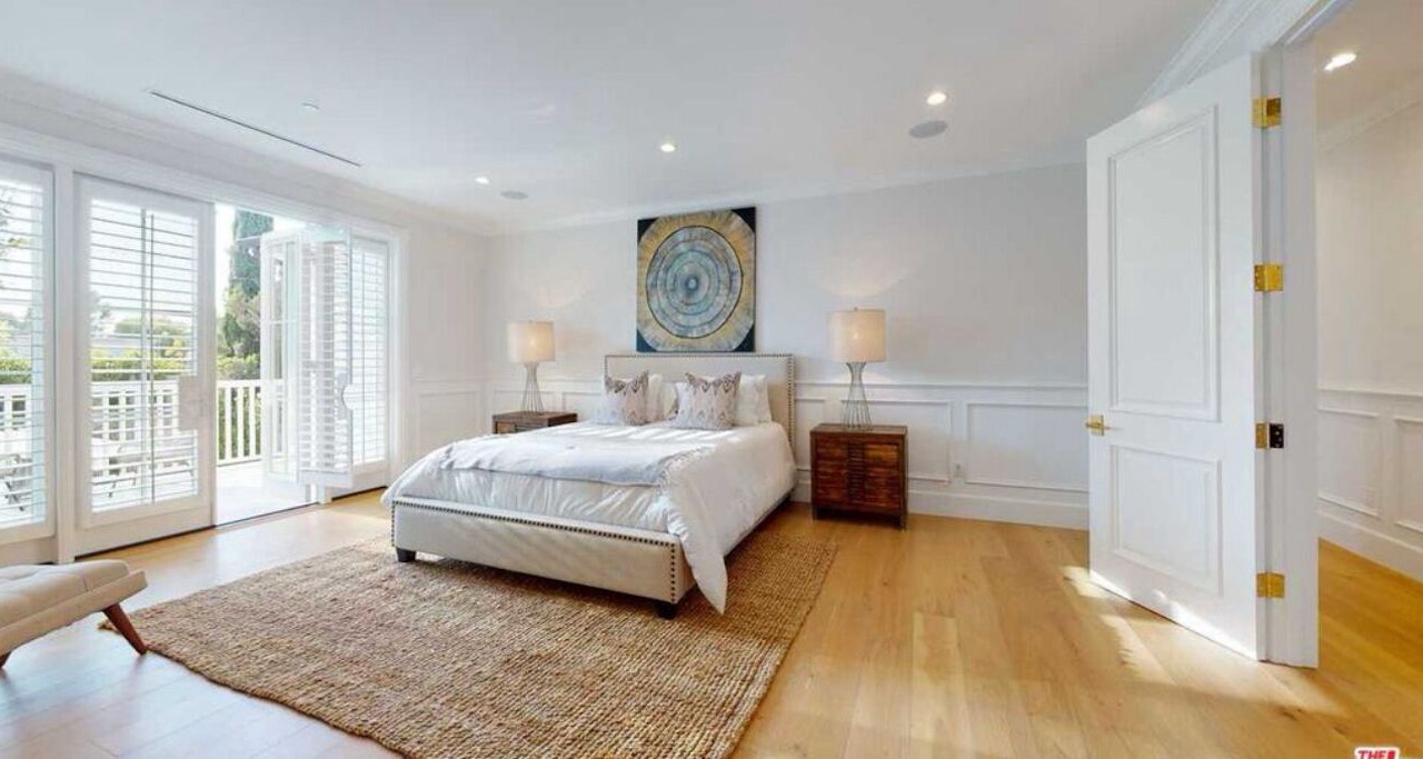 Photo of Bedroom in Tarzana