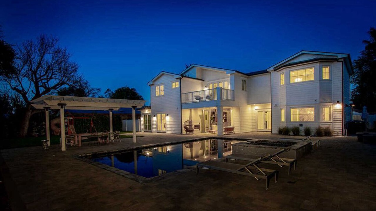 Photo of Outdoor in Tarzana