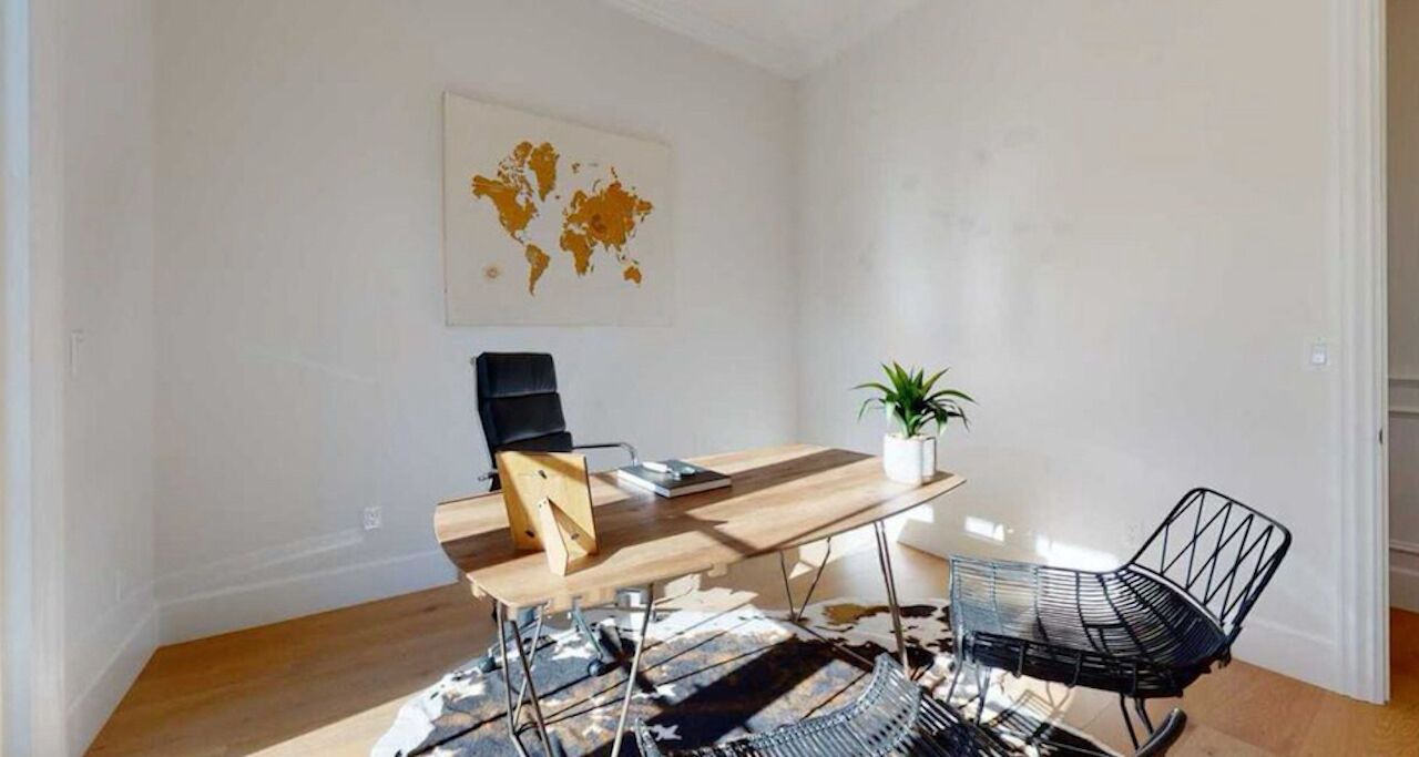 Photo of Bedroom in Tarzana