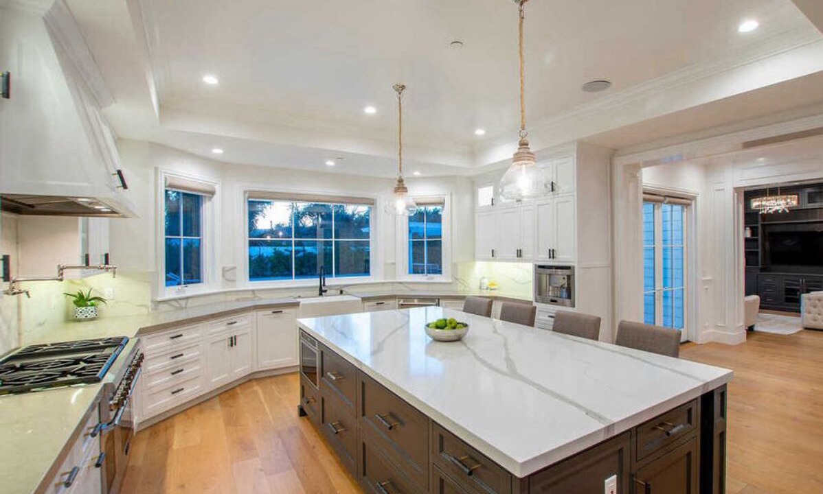 Photo of Kitchen in Tarzana