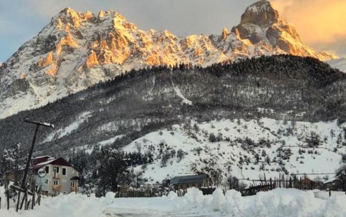 Photo of Outdoor in Mazeri