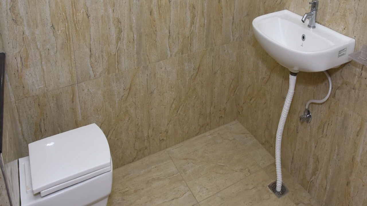 Photo of Bathroom in Gingee