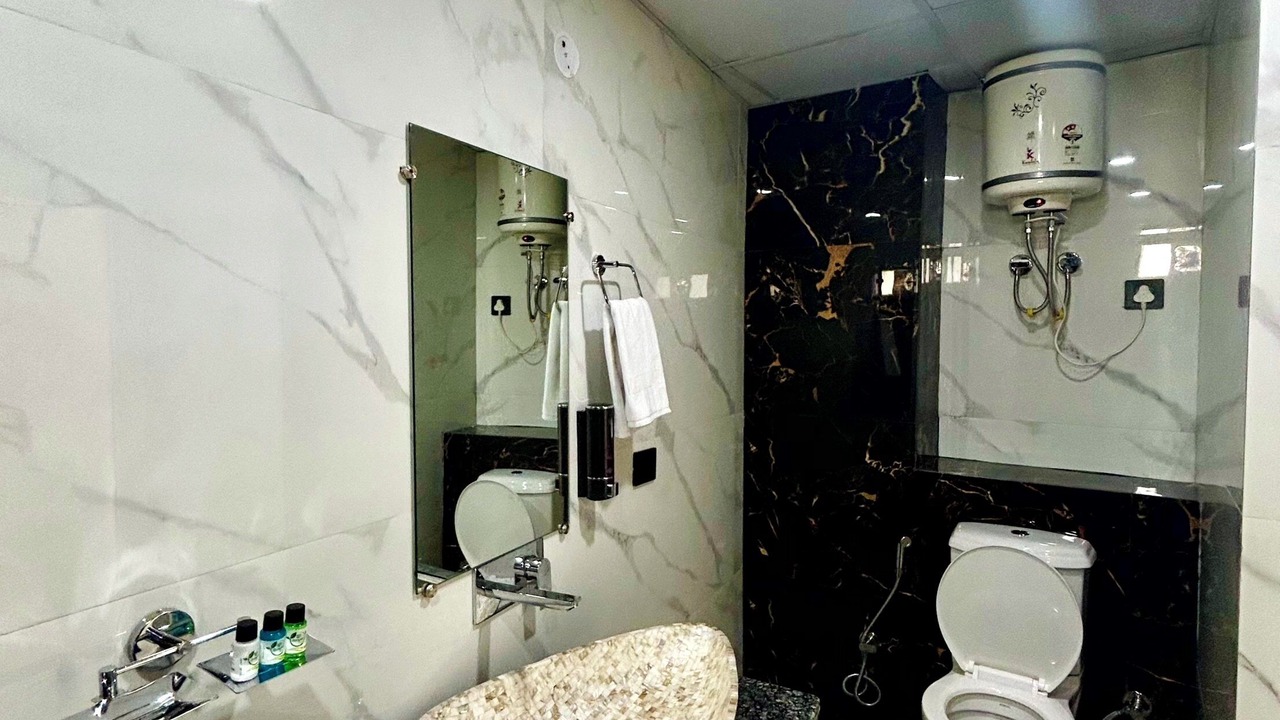 Photo of Bathroom in Sakalana Range