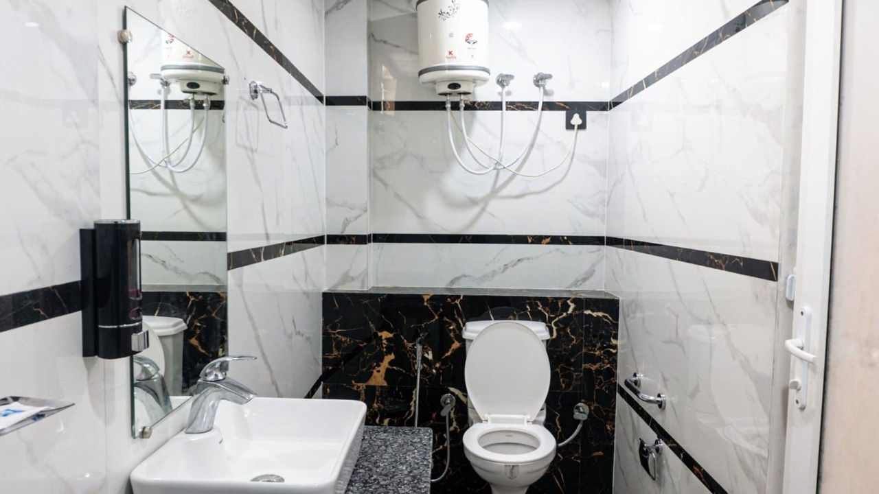 Photo of Bathroom in Sakalana Range