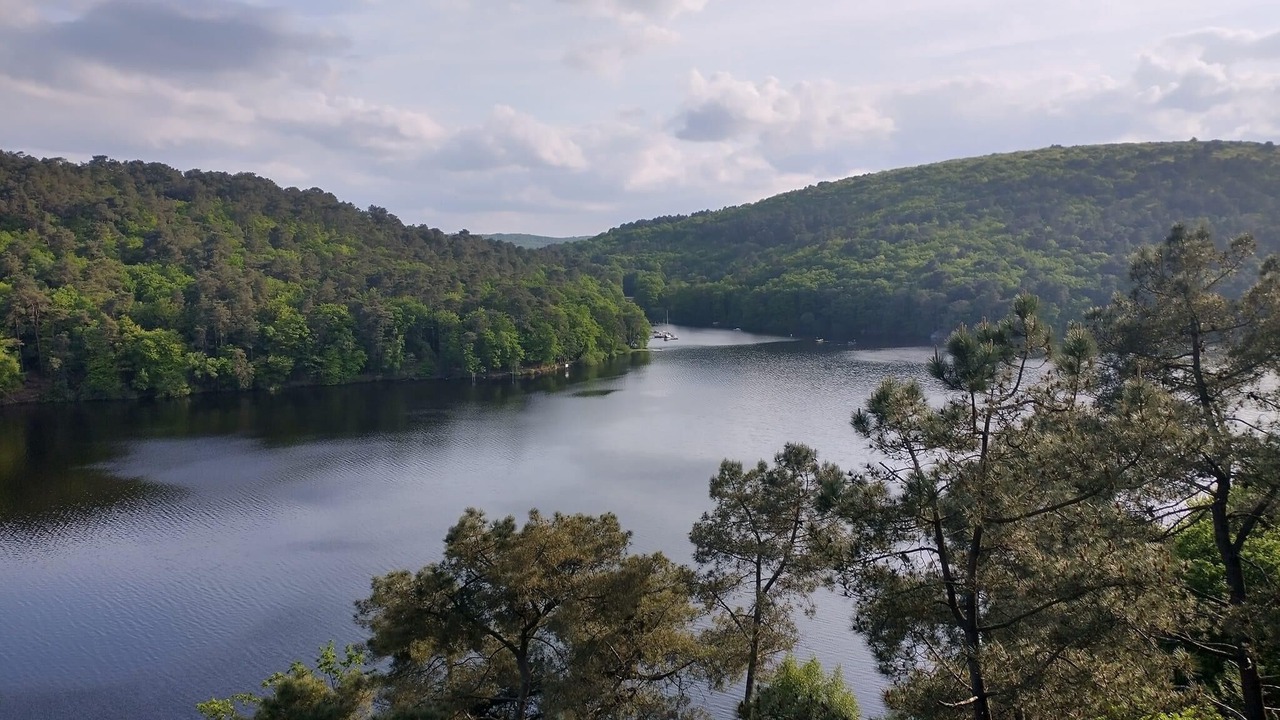 Photo of Outdoor in Caurel