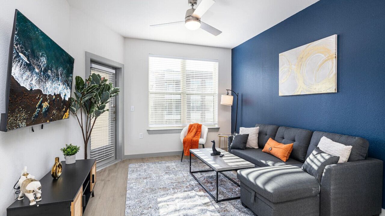 Photo of Livingroom in Lewisville