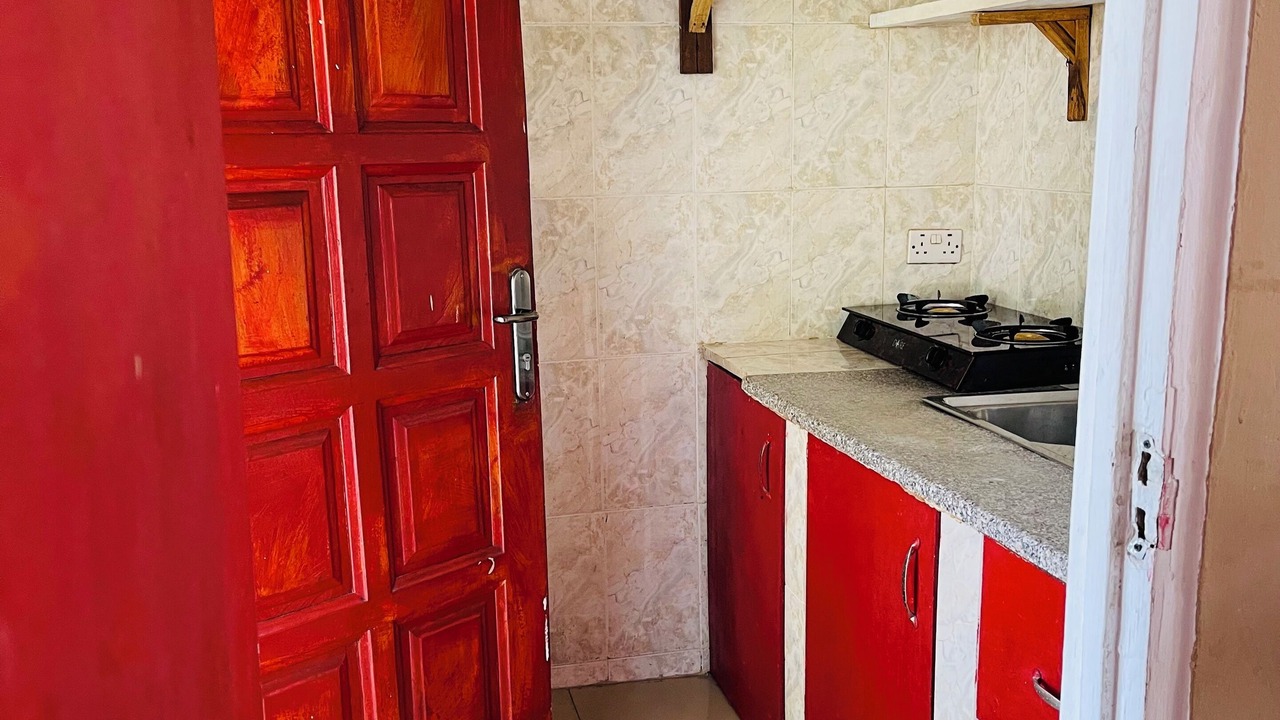 Photo of Kitchen in Labadi