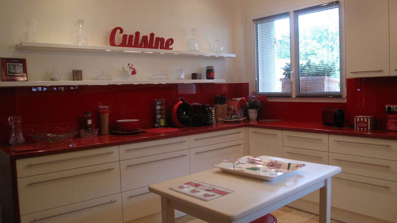 Photo of Kitchen in Bailleau-l'Eveque