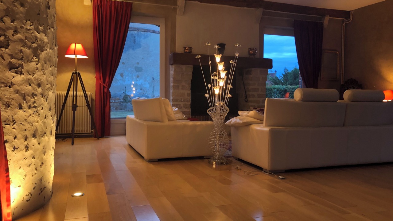 Photo of Livingroom in Bailleau-l'Eveque