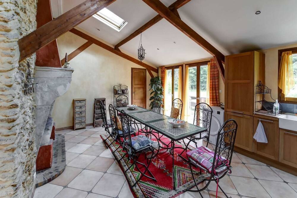 Photo of Kitchen in Raizeux