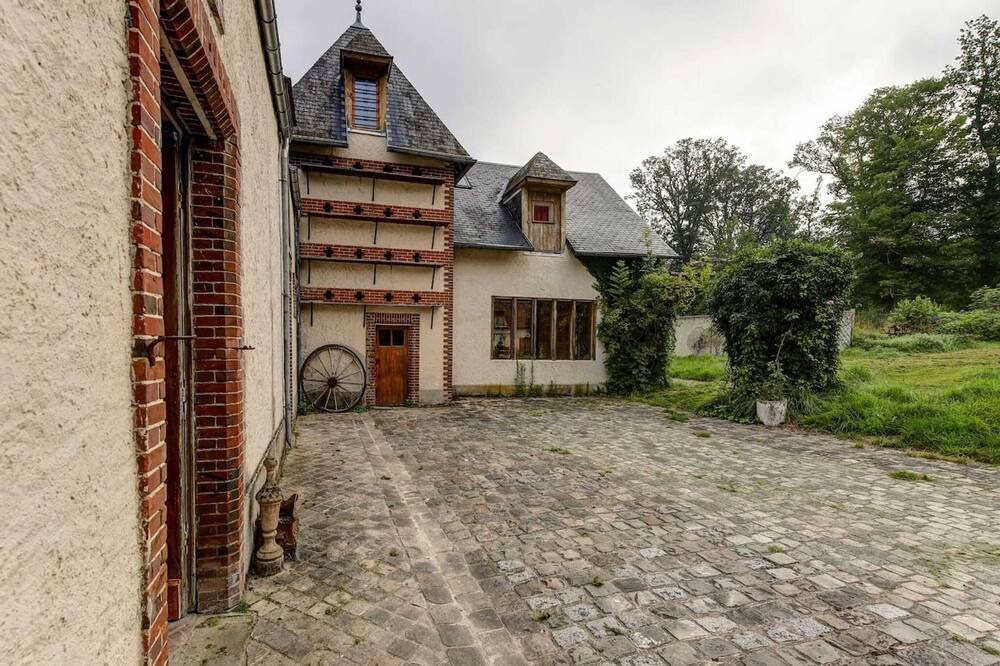 Photo of Outdoor in Raizeux