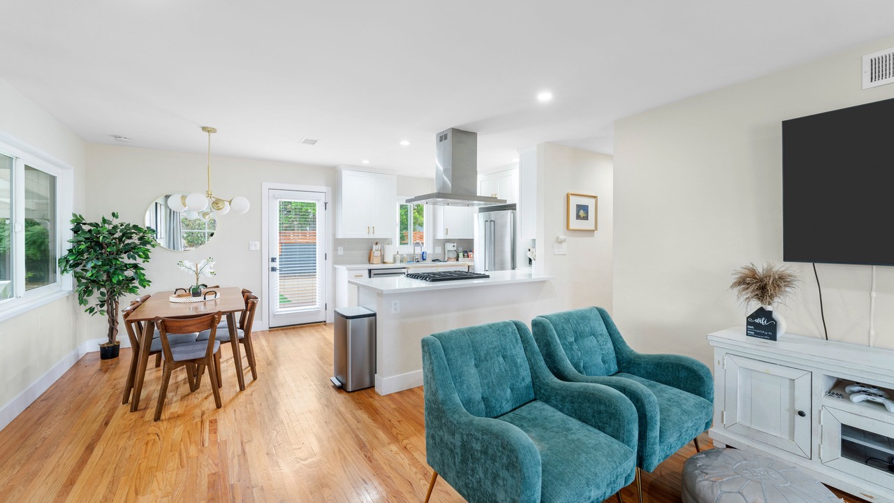 Photo of Livingroom in Serra Mesa