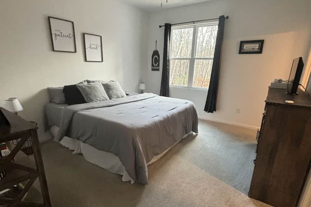 Photo of Bedroom in Walkertown