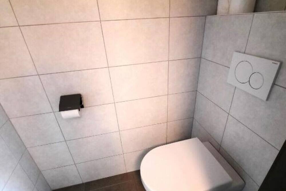 Photo of Bathroom in Langemark