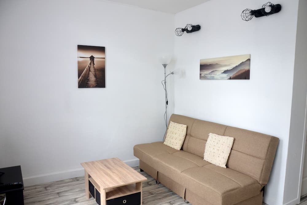 Photo of Livingroom in Chambon-sur-Voueize
