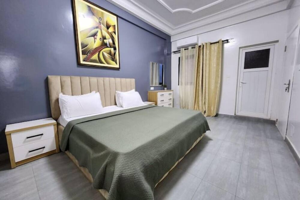 Photo of Bedroom in Dakar