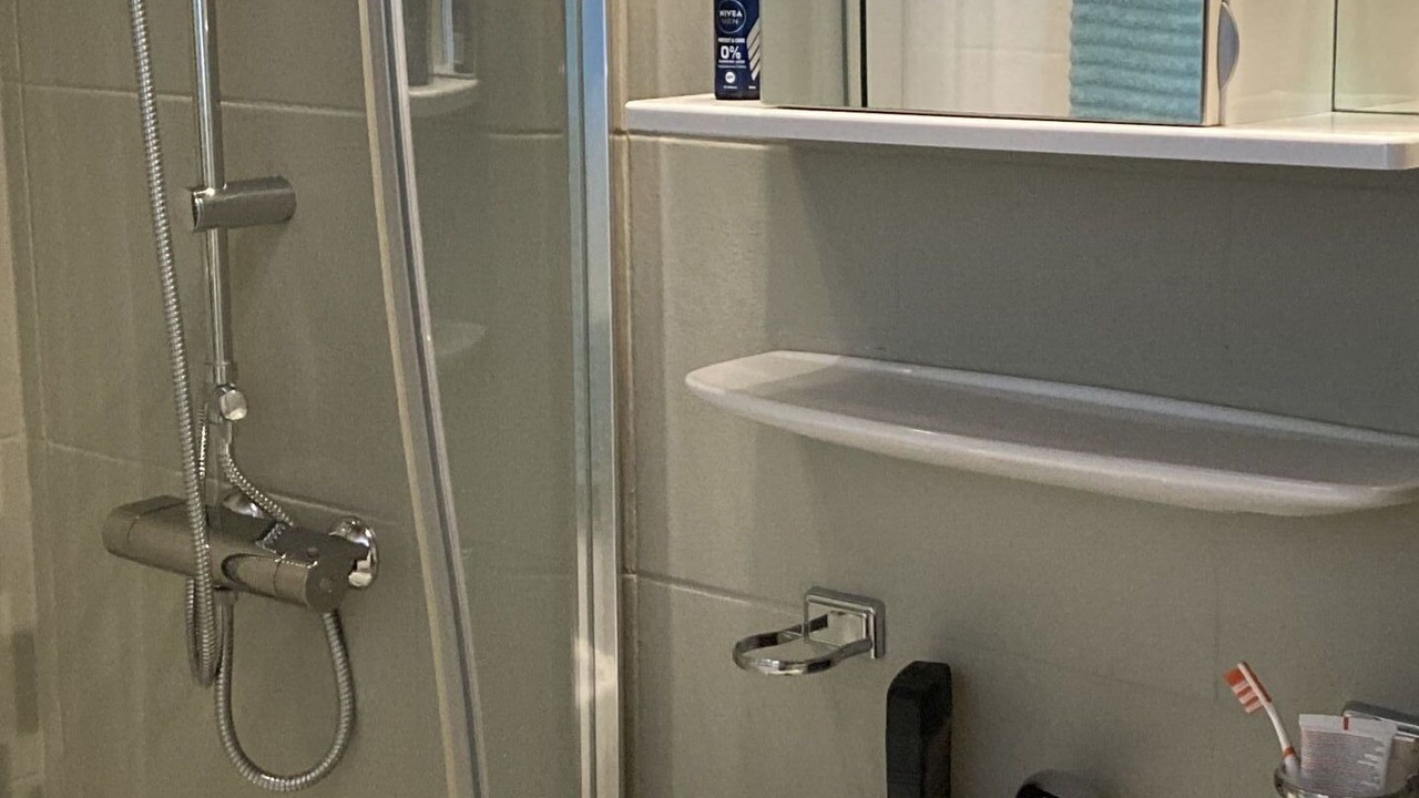 Photo of Bathroom in Moleson