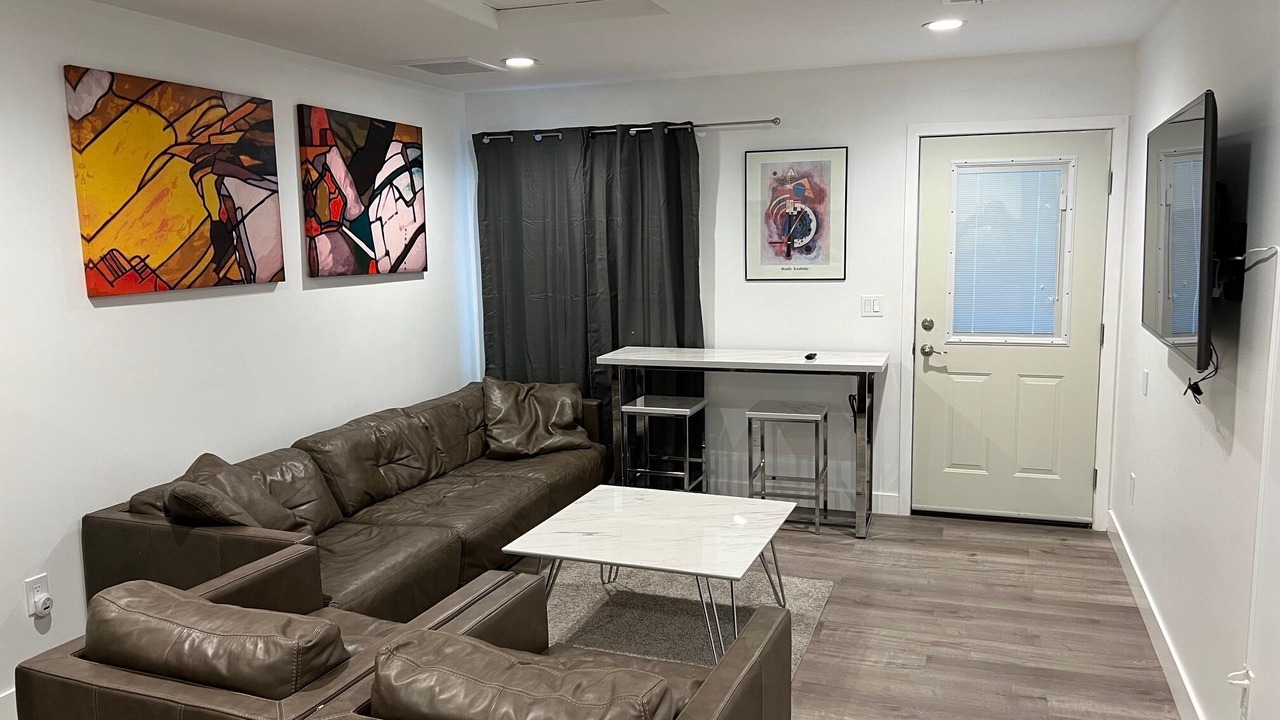 Photo of Livingroom in Lake Balboa