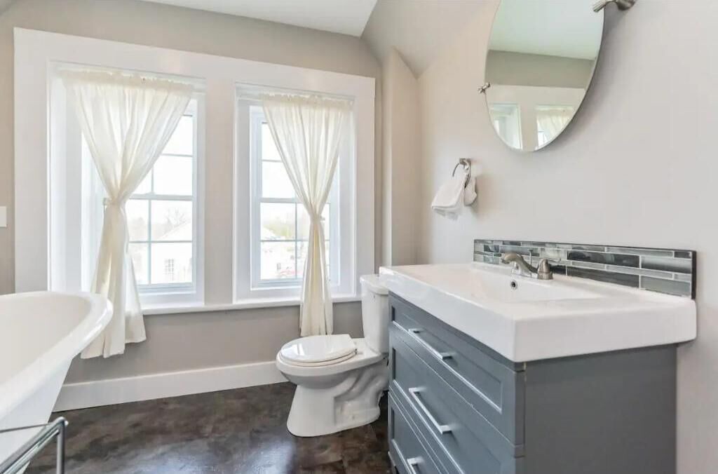 Photo of Bathroom in Elora