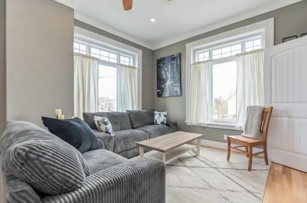Photo of Livingroom in Elora