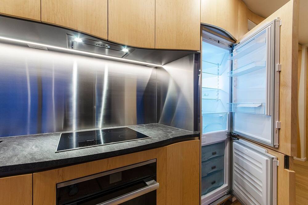 Photo of Kitchen in Coal Harbour