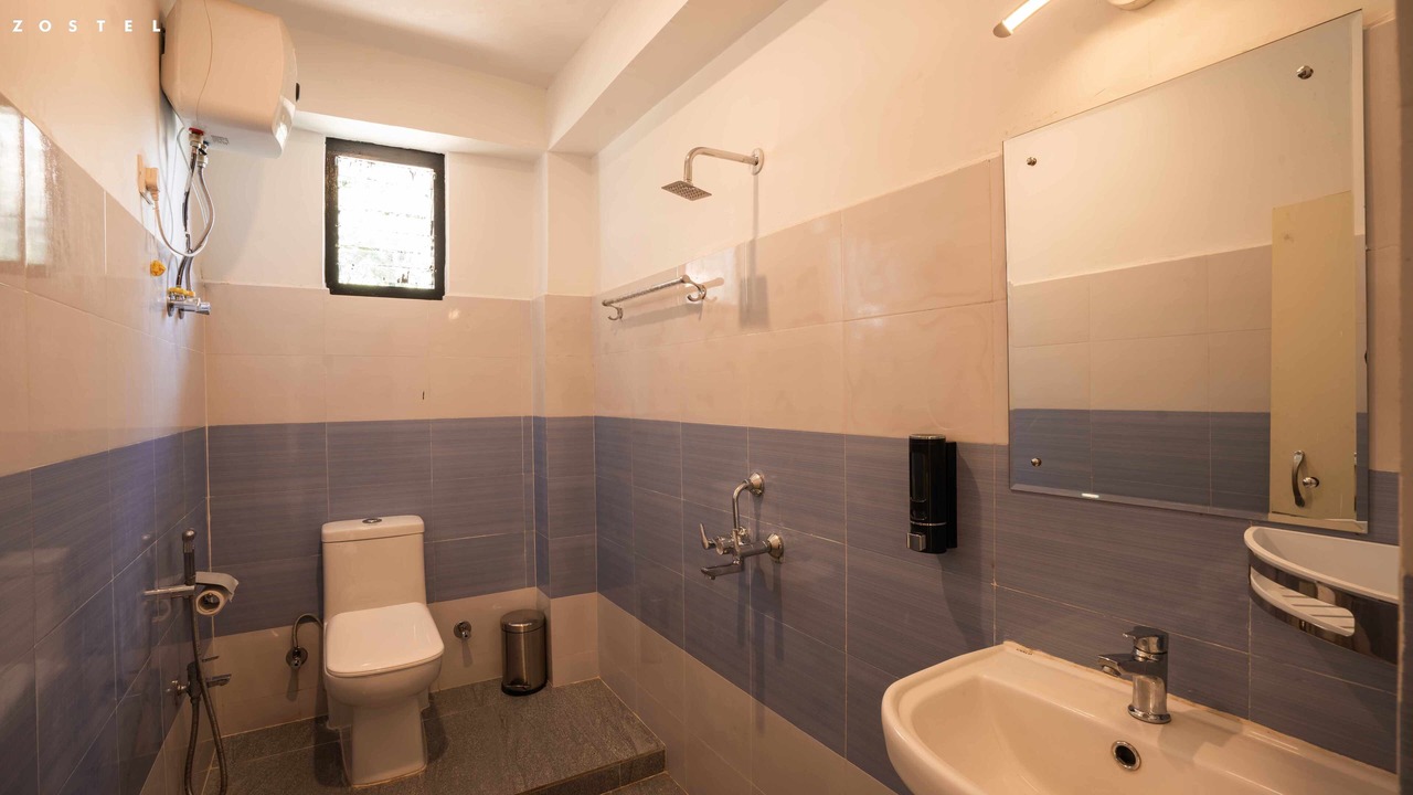 Photo of Bathroom in Geyzing