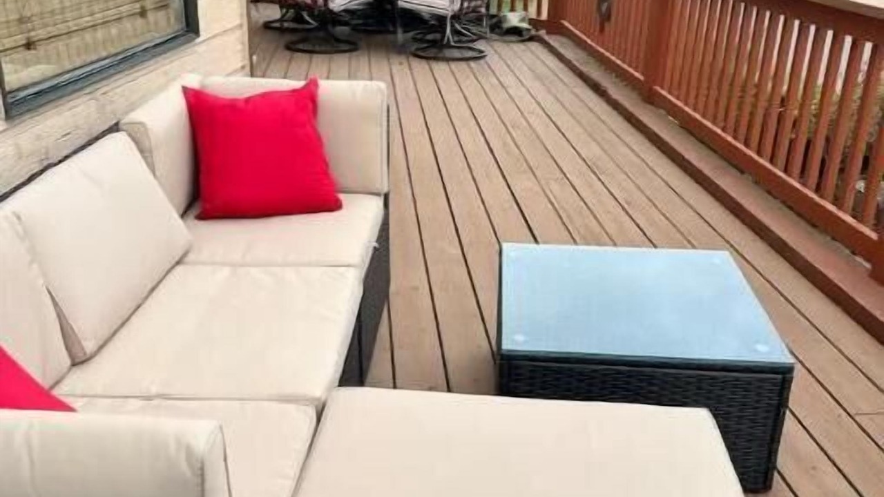 Photo of Patio Balcony in Port Angeles East
