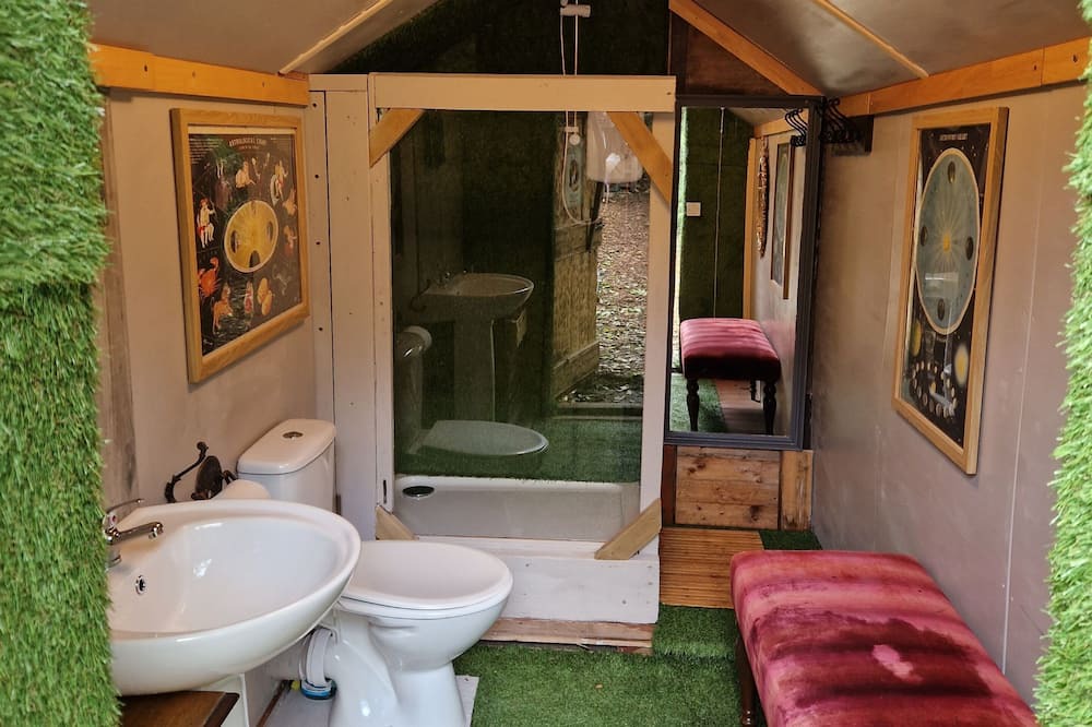 Photo of Bathroom in Penrhyn Bay