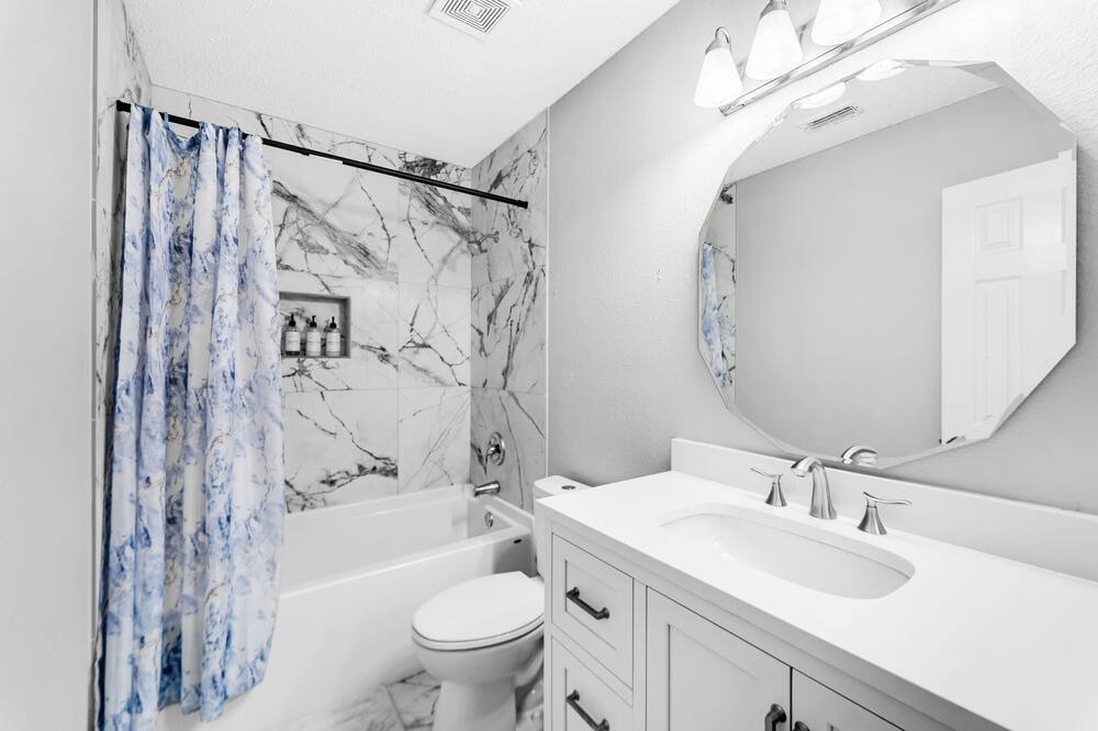 Photo of Bathroom in Little Elm