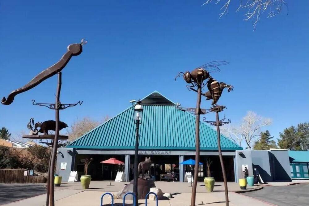 Photo of Others in Raynolds Addition
