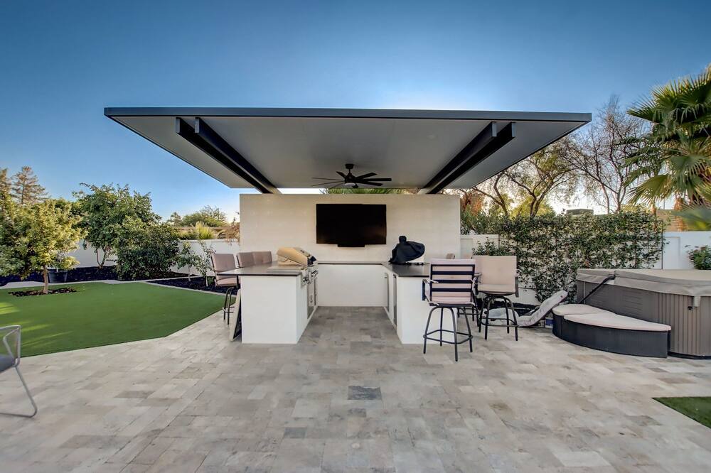Photo of Patio Balcony in Avant