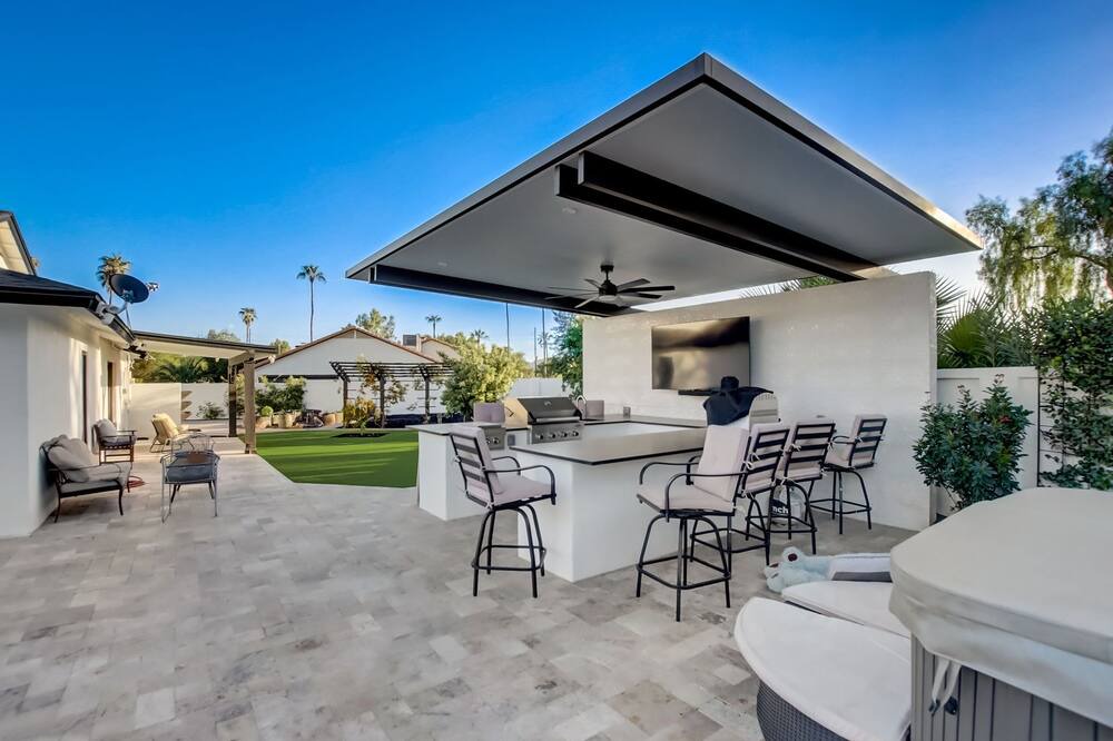 Photo of Patio Balcony in Avant