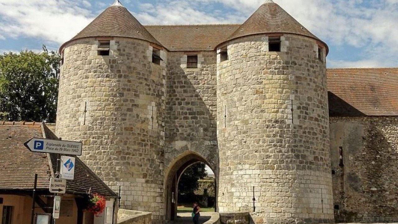 Photo of Buildings in Sermaise