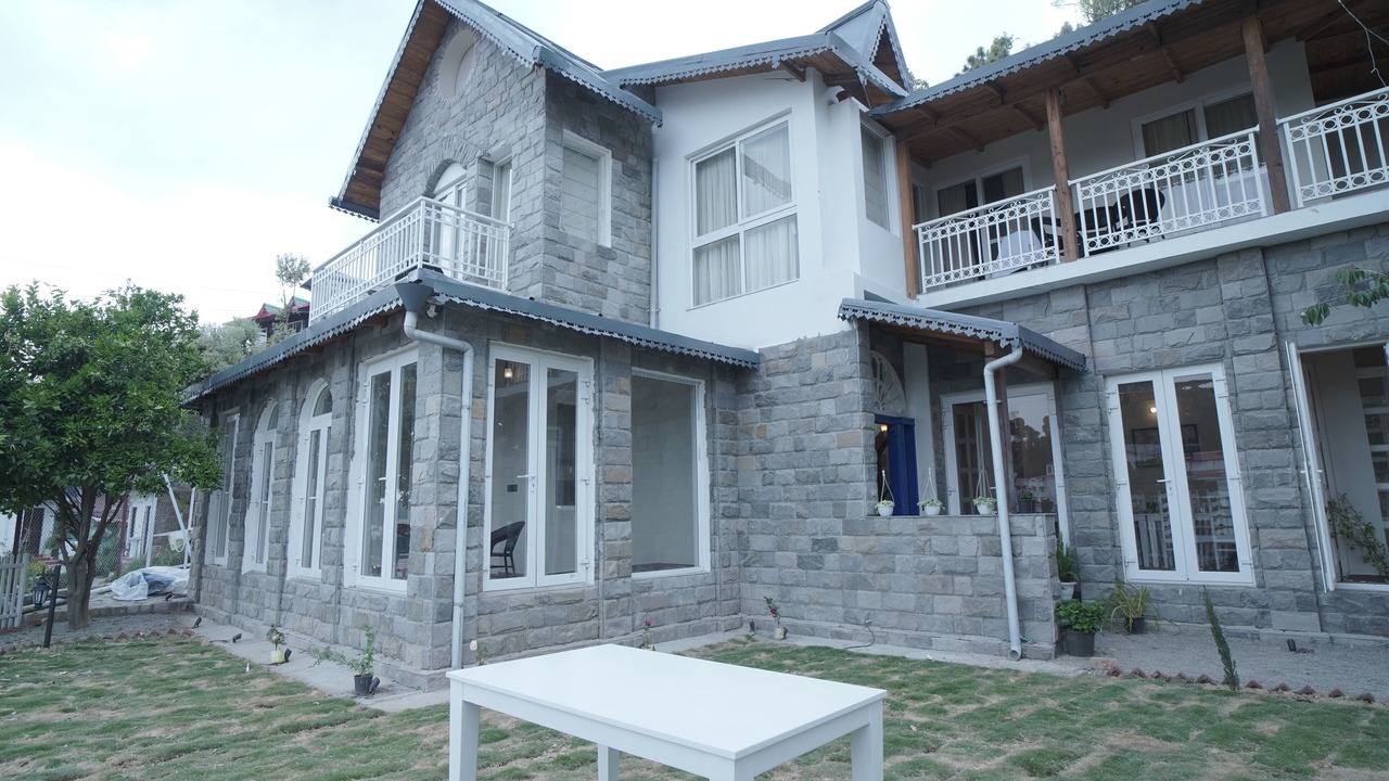 Photo of Outdoor in Sukha