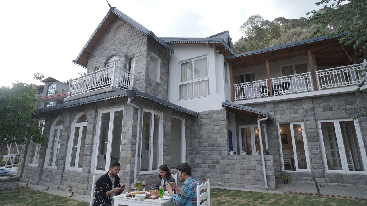 Photo of Outdoor in Sukha